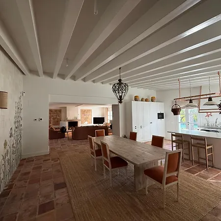 Villa Sauces - En Carriazo, Ribamontan Al Mar, Cantabria *